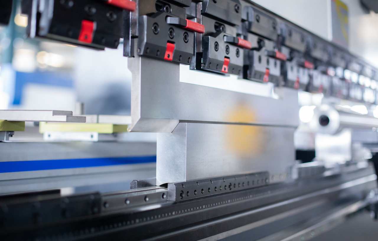 100t Hydraulische CNC-Bremspresse Krönung CNC-Abkantpresse Delem