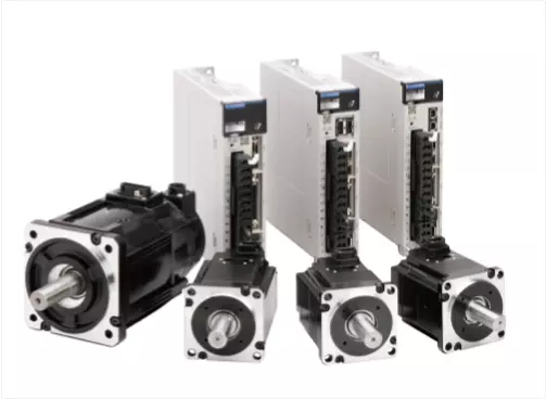 1500*3000mm 500w Racuys Or Ipg Fiber Laser Cutting Machine 1500 * 3000 mm 500 W Racuys oder IPG-Faserlaser-Schneidemaschine