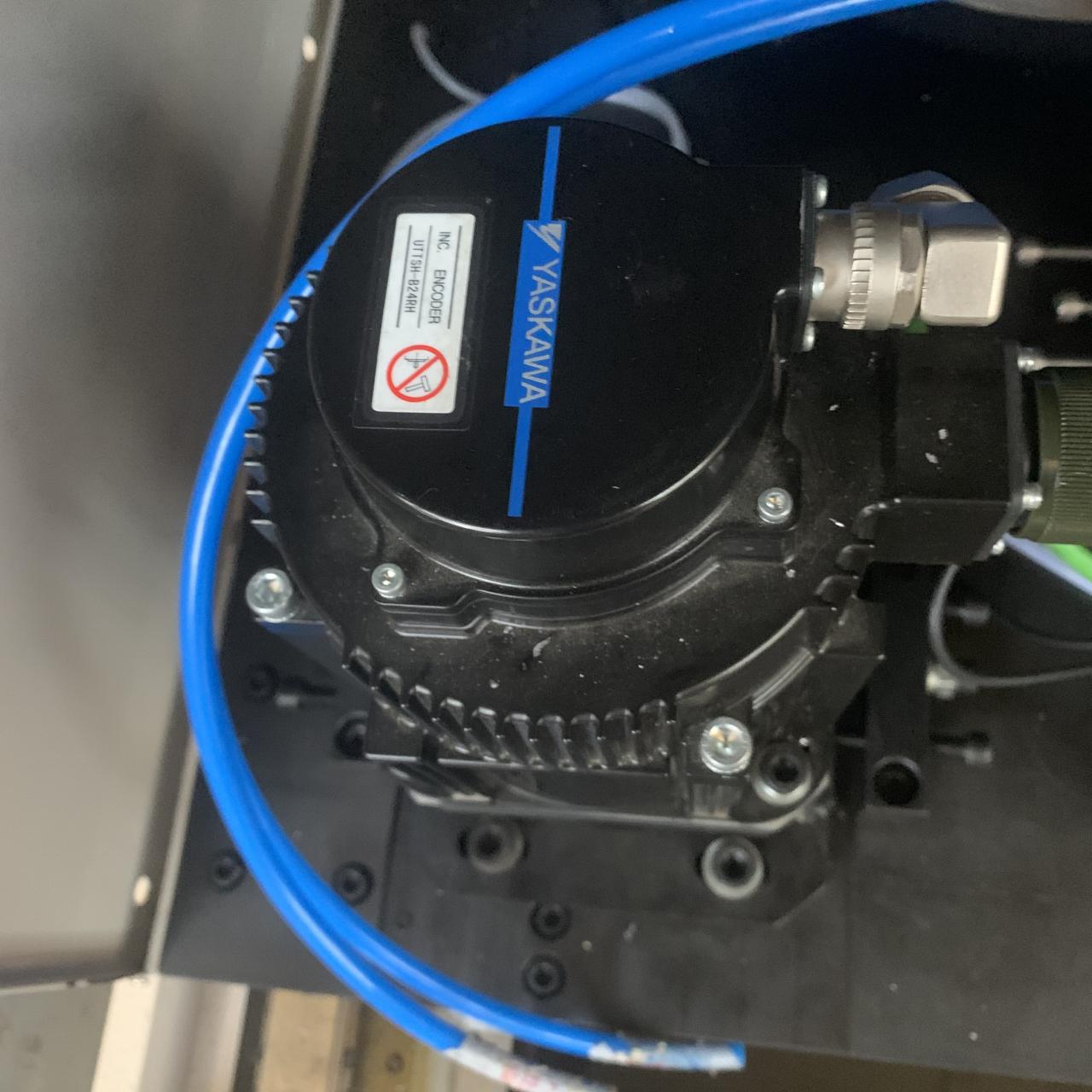 1kw 2kw Good Price Fiber Laser Cutting Machine For Sheet Metal 1kw 2kw guter Preis Faserlaser-Schneidemaschine für Blech