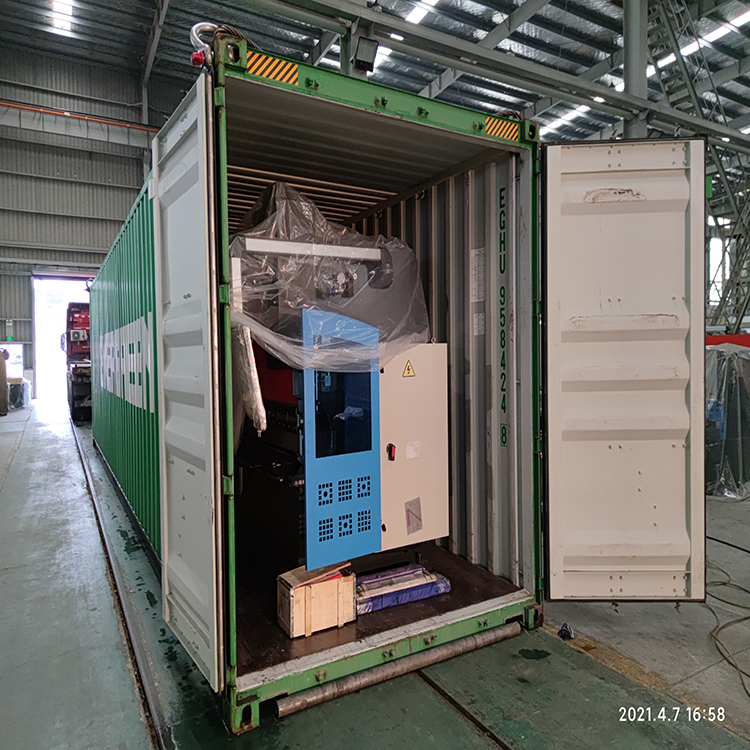 300t/4000 Hydraulische Abkantpresse