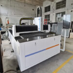 3015 1000w 1500w 3000w Cnc-Metallfaser-Laser-Schneidemaschine für Edelstahl