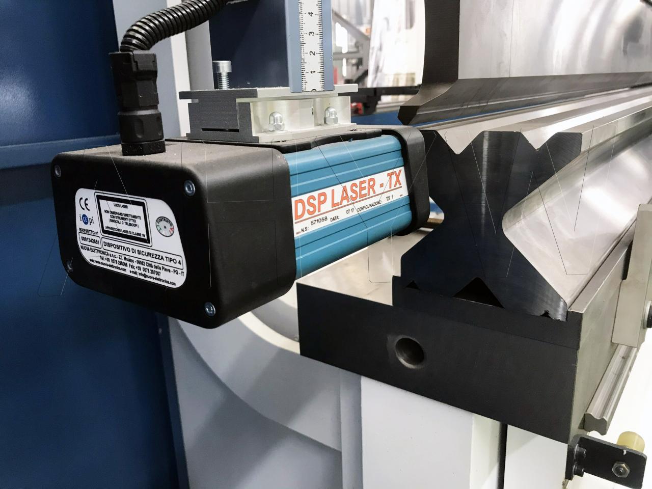 4 Axis Cnc Tandem Press Brake With Delem Da58t 2d Graphical Controller 4-Achsen-CNC-Tandem-Abkantpresse mit Delem Da58t 2D-Grafikcontroller