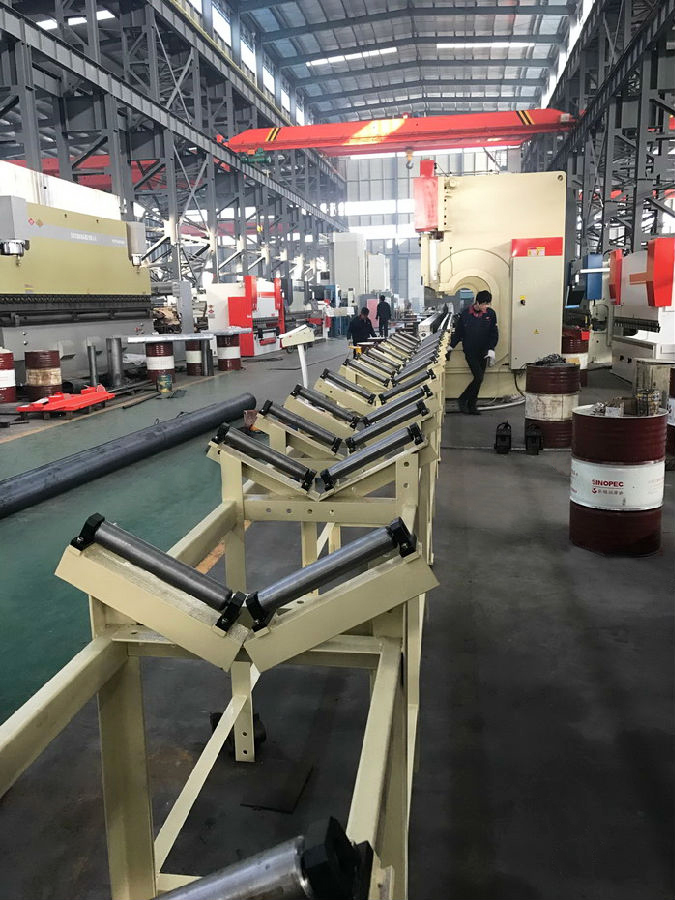 4 Axis Cnc Tandem Press Brake With Delem Da58t 2d Graphical Controller 4-Achsen-CNC-Tandem-Abkantpresse mit Delem Da58t 2D-Grafikcontroller