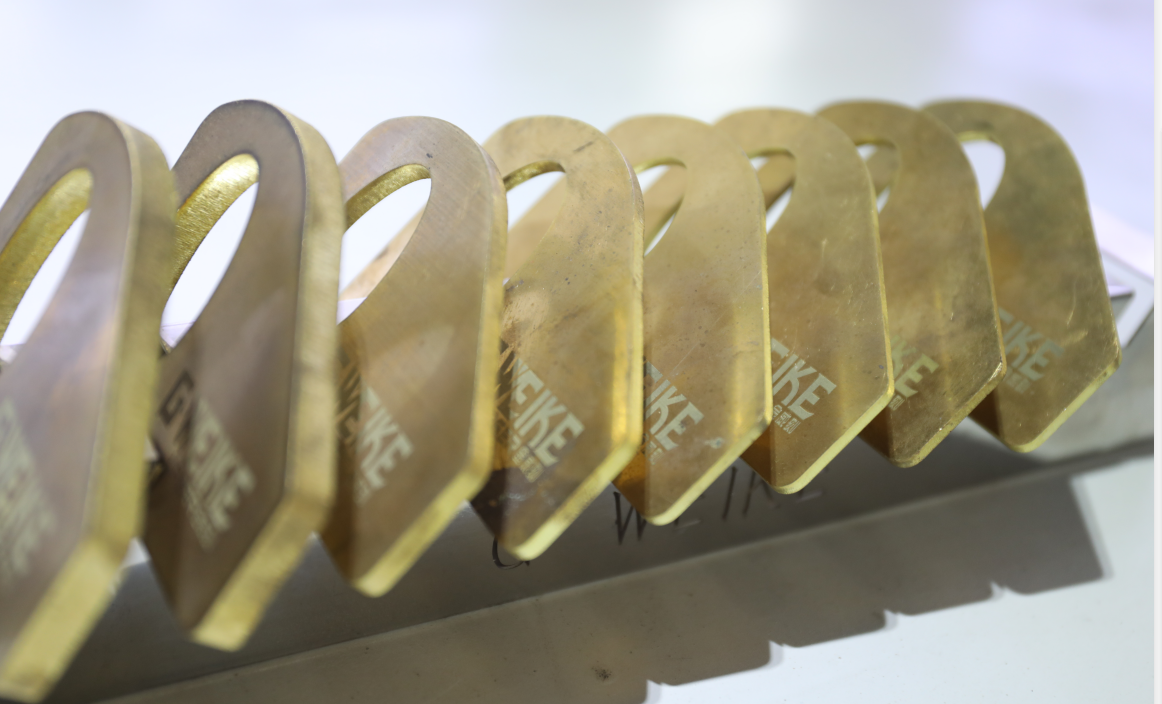 4kw Faserlaser-Schneidemaschine