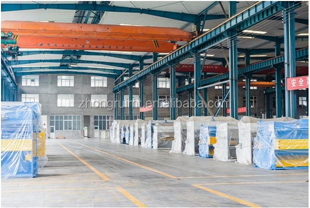 4mmx2500 Hydraulic Shearing Steel Plate Cutting Machinery Steel Plate Shear 4mmx2500 Hydraulisches Scheren von Stahlplatten-Schneidemaschinen Stahlplattenschere