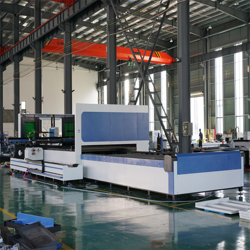 500W 1500W 4Kw Faserlaserschneidemaschine Blechlaserschneider 2000Watt 3kw