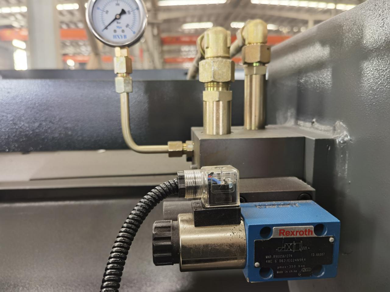 6x3200mm Edelstahlplatten-Schneidemaschine, automatische Blechschermaschine