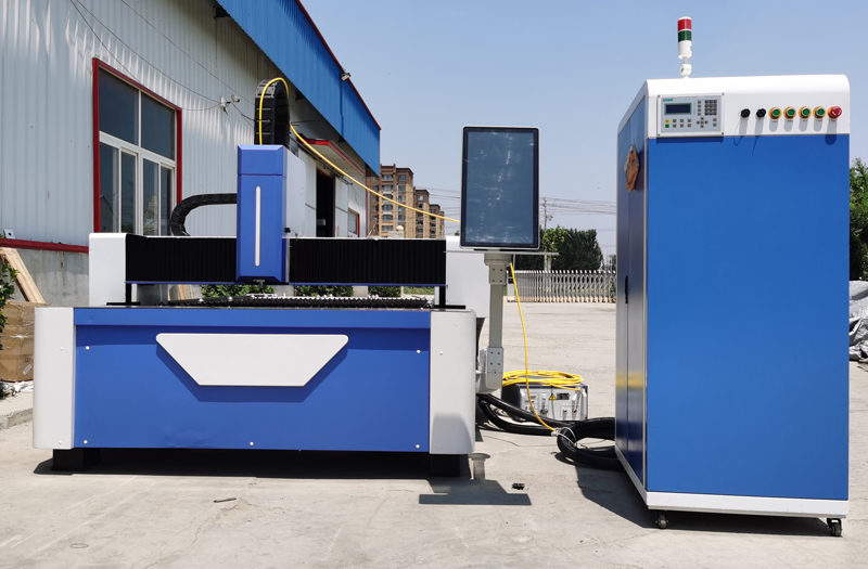 8mm 10mm Carbon Steel Laser Cutter 1530 4020 Cnc Fiber Laser Cutting Machine 8mm 10mm Kohlenstoffstahl-Laserschneider 1530 4020 Cnc-Faserlaser-Schneidemaschine