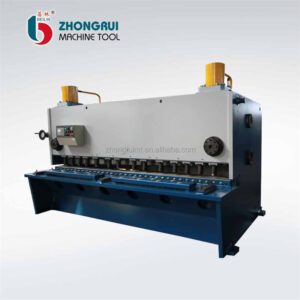 E21 82500 Hydraulische CNC-Guillotine-Schermaschine Stahlblech Blechschneiden