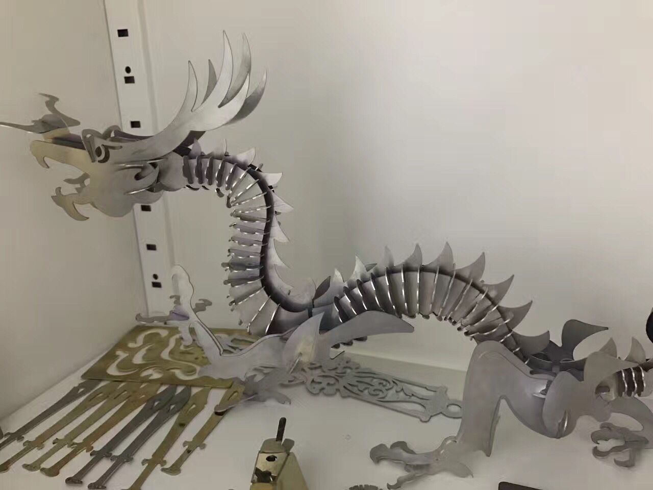 Cnc Fiber Laser Metal Cutting Machine 2000w Fiber Laser Cutting Machine CNC-Faserlaser-Metallschneidemaschine 2000w Faserlaser-Schneidemaschine