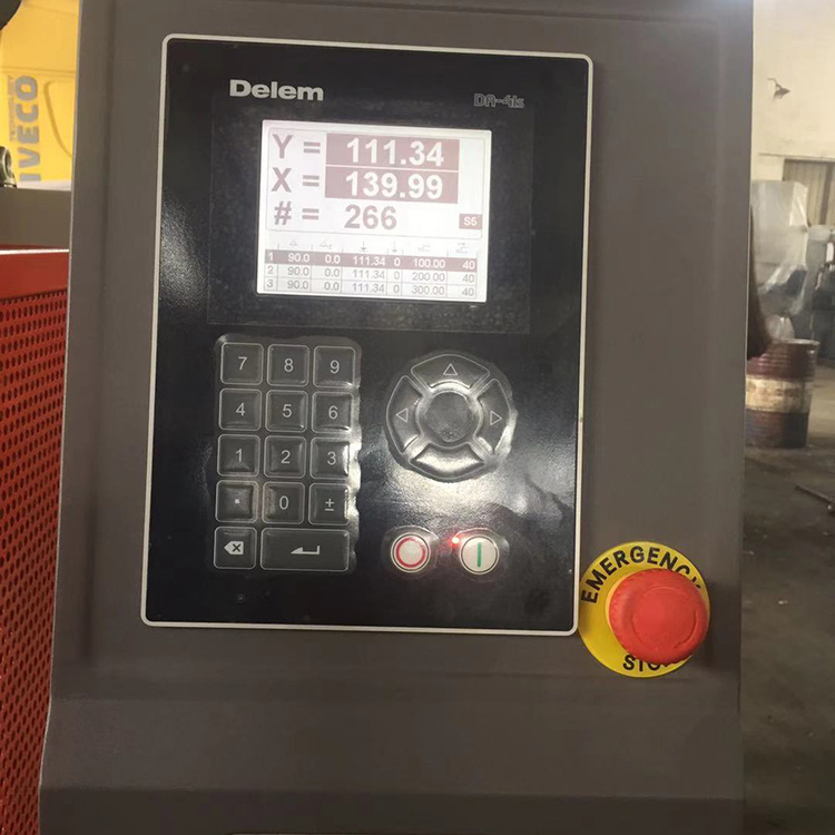 Hydraulic Press Brake Machine Acl Torsion Bar Synchro Mechanical Press Brake Hydraulische Abkantpresse Acl Torsionsstab Synchro Mechanische Abkantpresse