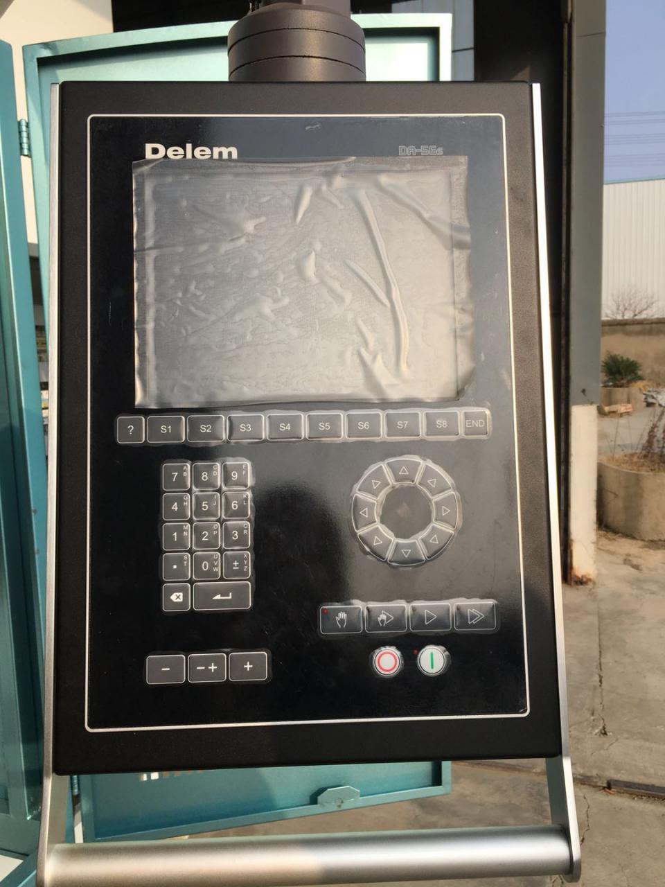 Hydraulic Stainless Steel Wc67y/k-300/6000 Mould Crowning Press Brake Hydraulische Wc67y/k-300/6000 Abkantpresse aus Edelstahl