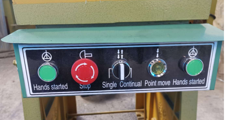 Mechanical Press Machine, 100 Ton Power Press Price Mechanische Pressmaschine, 100-Tonnen-Power-Press-Preis