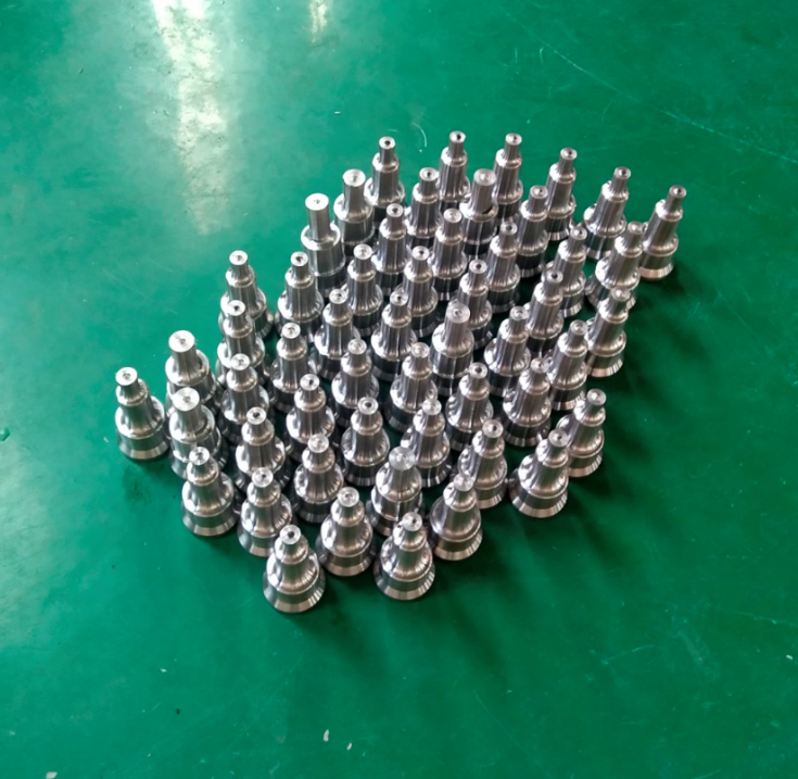 Q35y Series Hydraulic Ironworker Shearing And Punching Machine Q35y Series Hydraulische Ironworker-Scher- und Stanzmaschine