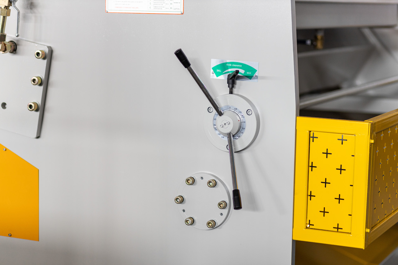 Qc11y 8x3200 Blechschermaschine Stahlblech Hydraulische Schermaschine